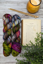 Load image into Gallery viewer, Flower Crown-Bombshell Worsted