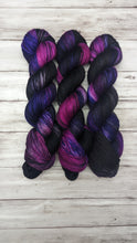 Load image into Gallery viewer, Nightshade-Foxy Sock
