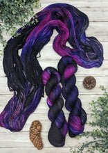 Load image into Gallery viewer, Nightshade-Foxy Sock