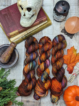 Load image into Gallery viewer, Broomstick-Bombshell Worsted