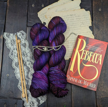 Load image into Gallery viewer, Manderley-Bombshell Worsted