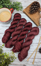 Load image into Gallery viewer, Barbecue Burnt Ends-Foxy Sock