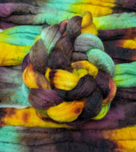 Load image into Gallery viewer, Anthophile-Blue-Faced Leister-Combed Top-Ready to Ship