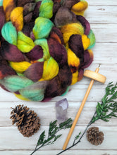 Load image into Gallery viewer, Anthophile-Blue-Faced Leister-Combed Top-Ready to Ship