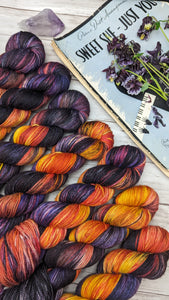 Paris of the Plains-Bombshell Worsted