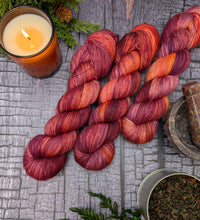 Load image into Gallery viewer, Velvet Rose-Foxy Sock