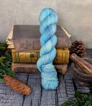 Load image into Gallery viewer, Hollywood Production Code-Bombshell Worsted