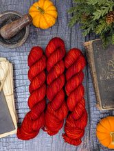 Load image into Gallery viewer, Dante-Bombshell Worsted