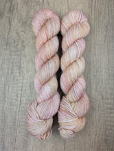 Load image into Gallery viewer, Nautilus-Bombshell Worsted