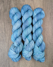 Load image into Gallery viewer, Hollywood Production Code-Bombshell Worsted