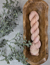 Load image into Gallery viewer, Nautilus-Bombshell Worsted