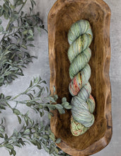 Load image into Gallery viewer, Father Christmas-Bombshell Worsted