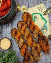 Load image into Gallery viewer, Campfire-Foxy Sock