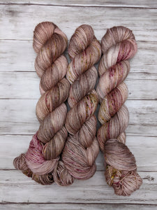 Elinor Dashwood-Foxy Sock