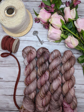 Load image into Gallery viewer, Elinor Dashwood-Foxy Sock