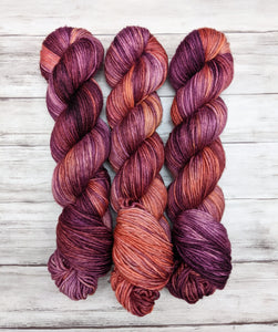 Velvet Rose-Dryad DK